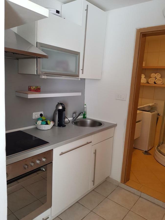 Apartma Lina Hotel Hrušica Kültér fotó